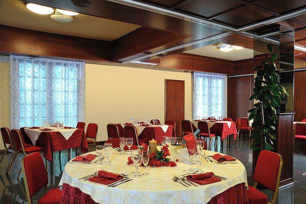 Hotel & Residence Dei Duchi Urbino Dış mekan fotoğraf